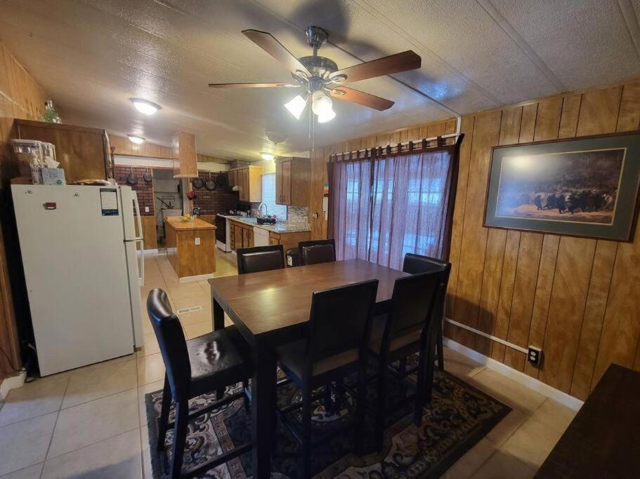 Campground At Sequoia Mountain Farms - Bring Your Own Tent Or Rv - No Bedrooms Or Beds Provided Miramonte Zewnętrze zdjęcie